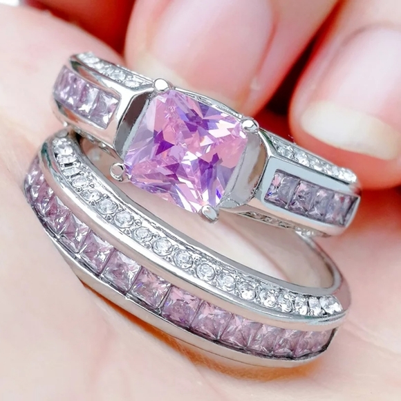 New Gorgeous 2/set Pink Crystal Rhinestone ring - Picture 2 of 2